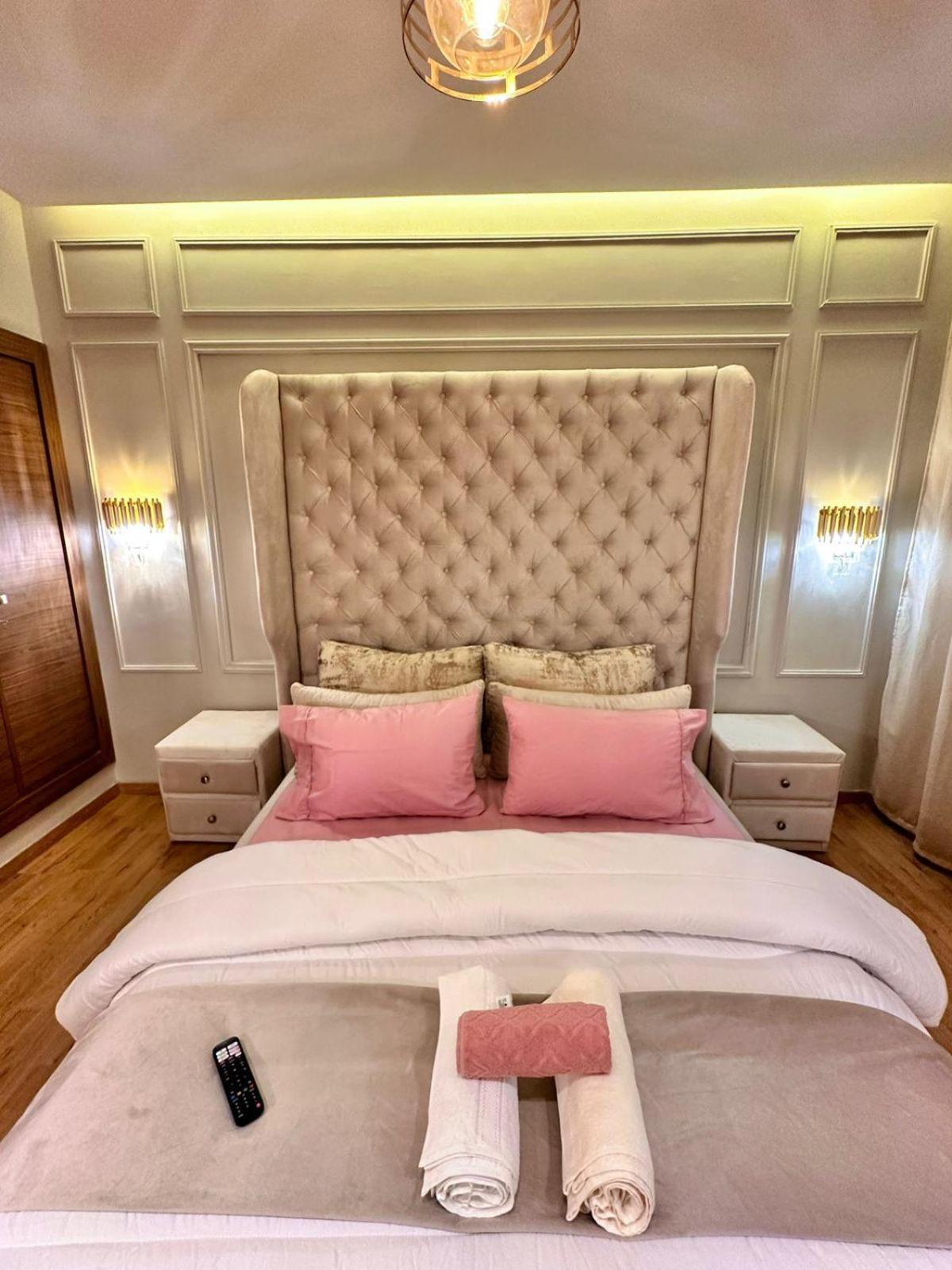 Appartement Luxueux Avec Piscine 10 Minutes Du Centre Ville Marrakesz Zewnętrze zdjęcie